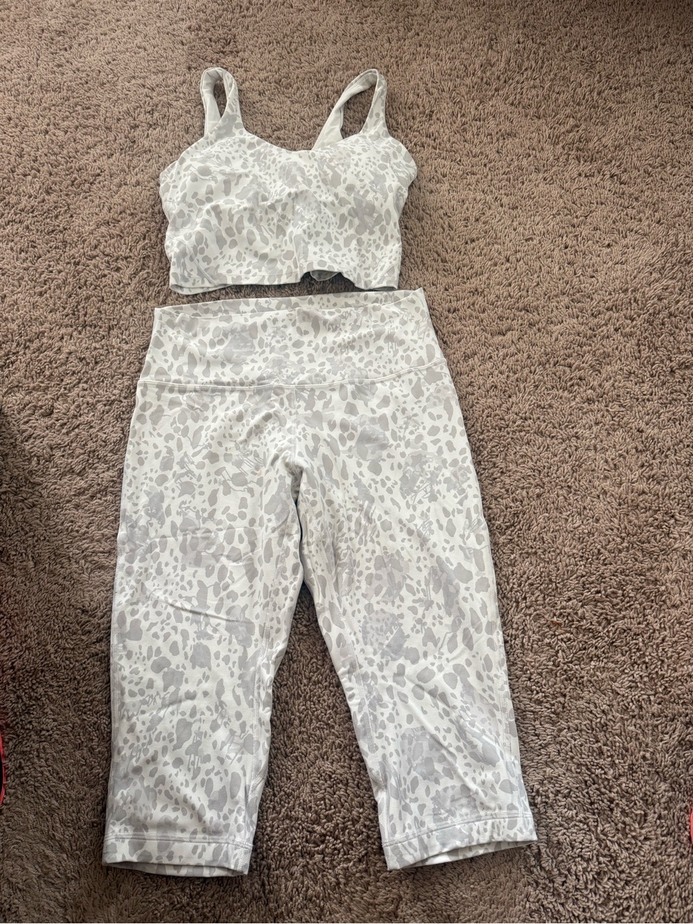 lululemon athletica White & Light Gray Animal Print Capri Set